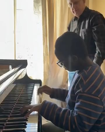 Jude Kofie, a 13-year-old US-based Ghanaian pianist, can identify musical notes just by hearing them.He was nominated for “Most Inspiring Pianist of the Year” at the 2024 Pianote Awards, recognized fo...