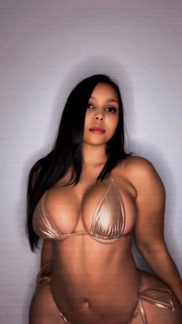 Don’t show me your attituden my blocklist is bigger than your friendlist 😎🦋🦋🦋🦋💕💕#newyork #california #london #canada #miami