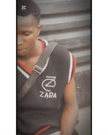 “This is one of the best cover to Ayox’s “Need you to stay” omoh this guy too sabi. Even Davido would be so proud….” — Man reacts to Singer Adeks’ cover on Ayox’s new hit single Rate on 1-10 📺: @iamay...