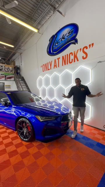 Enhance The Shine On Your Paint With Our Gold Package Or Gold Package Plus Service 🏆🏆🏆This Package Is Usually $1500 And Currently On Sale For Only $899. 🔥3 Step Paint Correction ✅3 Coats Of Ceramic Co...