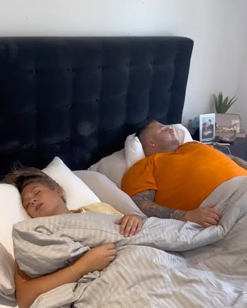 😂😅🤣@nicocapone.comedy #funnycouple #funnycouples #funnymemes #funnyvideos #couplegoals #couplevideos #couple #fun #funny #memes #funnyshit #couplememe #viral #viralpost #married #marriedlife #marriedc...