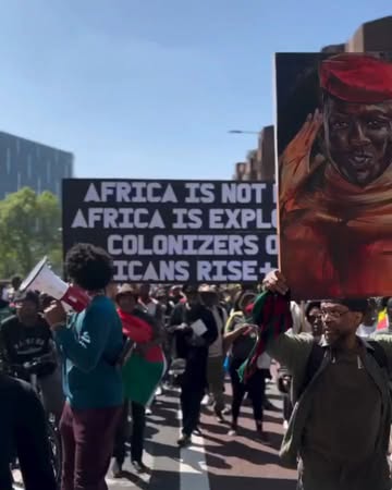 People across the globe have staged protests in solidarity with Ibrahim Traoré following reports of a coup attempt. Many have lauded him for resisting the influence of France and the U.S., particularl...