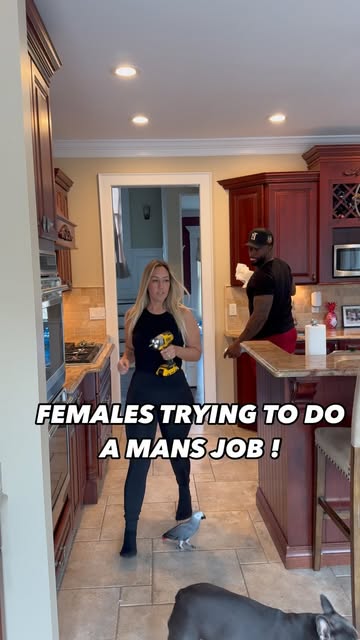 Females Let The Men Do The Work 😂😂😂😂😂#comedy #couple #couplegoals #marriage #funny #fyp #reelsinstagram #viral #explore #trending