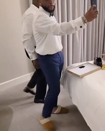 Davido lit up Atlanta last night with a vibrant celebration, where he surprised his wife Chioma with a custom-made Mercedes G63 AMG as a birthday gift 🎁😍😍👏🏼#africanfolder #davido #afrobeats