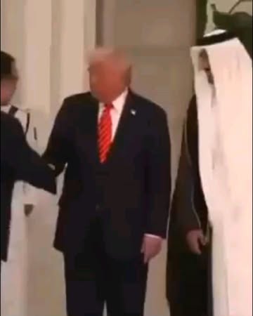 Africa’s richest man, Aliko Dangote, was seen exchanging pleasantries with U.S. President Donald Trump during a high-profile visit to Qatar.The meeting happened during Trump’s stop in Doha, where he w...