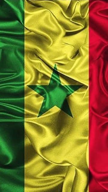 Venez découvrir le Sénégal pays de la téranga & la beauté sénégalaise 🔥❤🇸🇳...@dakar_snap #fashion #fashionblogger #fashionstyle #mode #modellife #beauté #beaute #model #modeling #modelshoot #instagram...