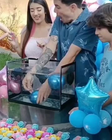 Boy or Girl ? 💕💙🎥1-  @komandirka_life 2-  GenderRevealMiami/TT3- unknown (Dm) #genderrevealshow #genderreveal #genderrevealparty #pregnancy #pinkorblue #heorshe #gendereveal #babyshowerideas #itsaboy ...
