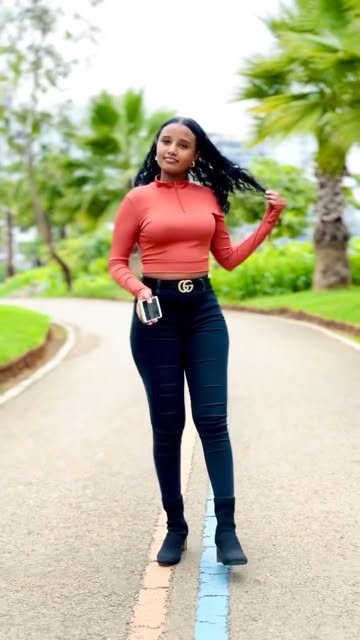 ❤️🫶•• #eritrea #ethiopia #eritreanwomen #ethiopianwomen #eritrean🇪🇷 #ethiopia🇪🇹 #habesha👑 #habeshabeauty #habesha #habeshagirl #reels ##instagram #fun #tiktok #africa #eastafrica #instagood #photoofth...