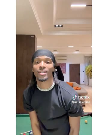 Omo You see this Mavo guy, I love his vibe and songs, and me now Dey co-sign am …my next breakout star, his new song Escaladizzy Dey scatter everywhere , but we go carry am enter another level …Gossip...