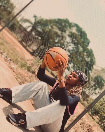 Play with ball 🏀   TEGAS🏀☑️✨ADD UP BY @social___gallery255 📸🌴USES HASHTAGS ACCEPTED ☑️ √#homegallery📸🏆 √#universebeby📸☑️ √#social___gallery📸 FOLLOW TO FOLLOW BACK 🔙