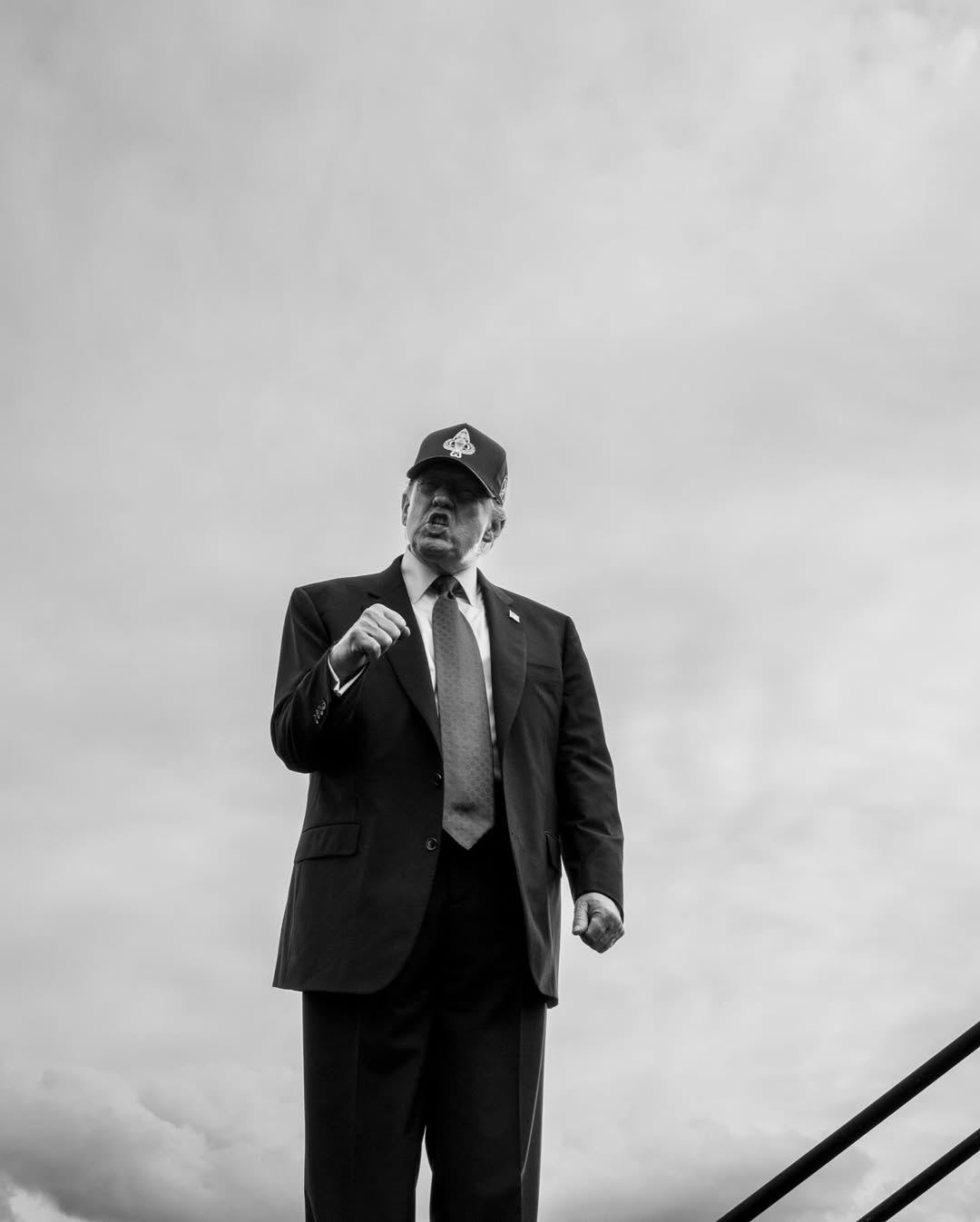 President Donald J. Trump at Fort Bragg 🇺🇸“As President of the United States, let me express the undying gratitude of our nation for every soldier here today—for every veteran & their families... acro...