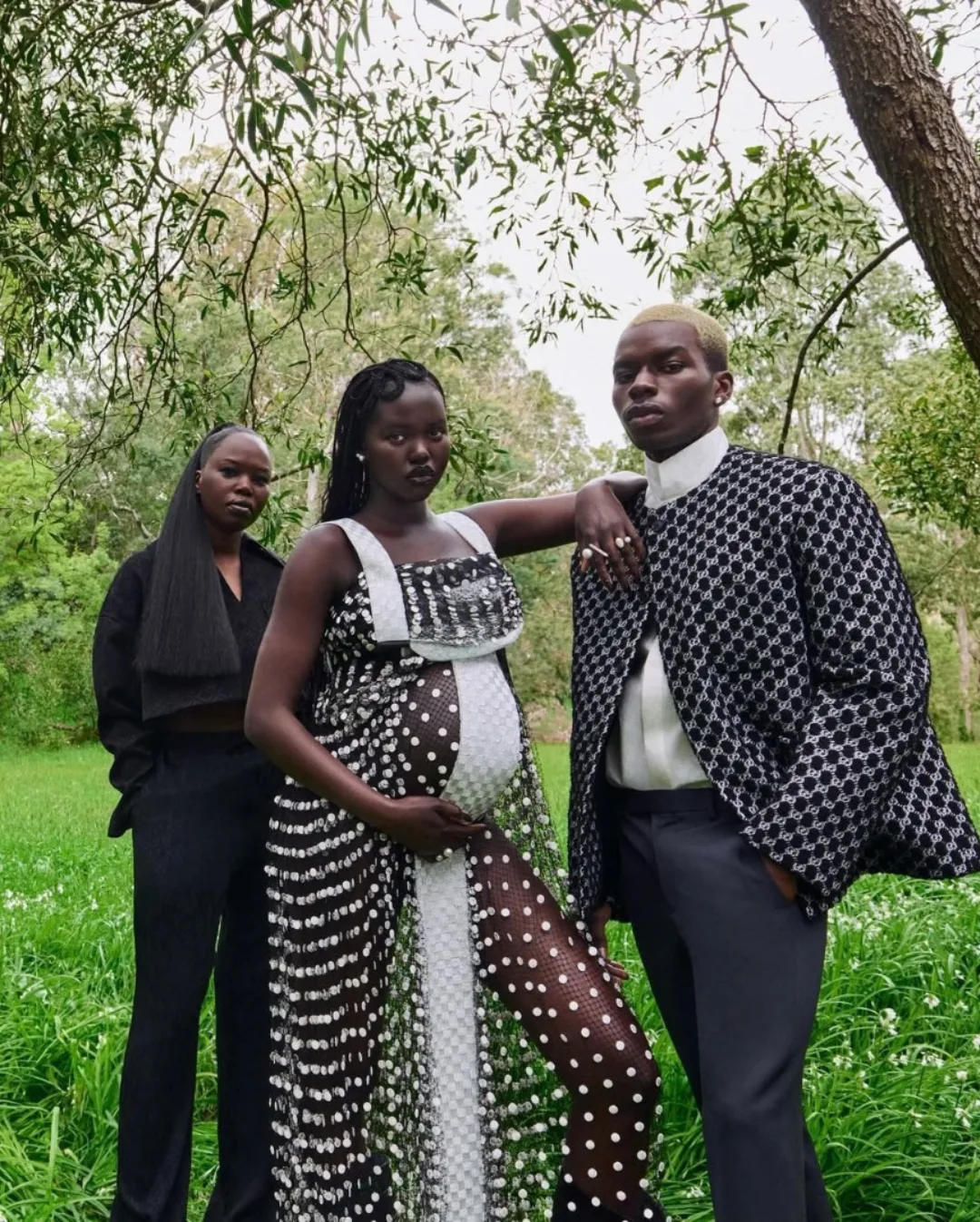 Adut Akech and her lover Samuel Khier capture lasting memories for Vogue Australia. 📸: @jesse_lizotte#africanfolder