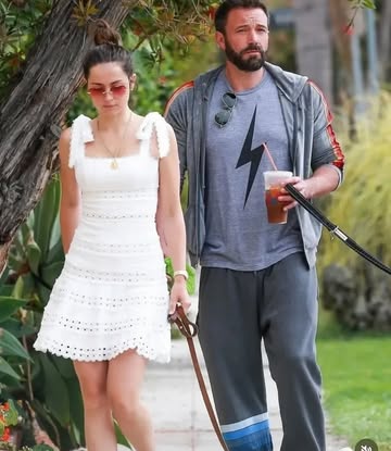 Ben Affleck and Ana de Armas 😍