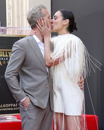 #GalGadot during her Hollywood Walk of Fame ceremony. thoughts? π