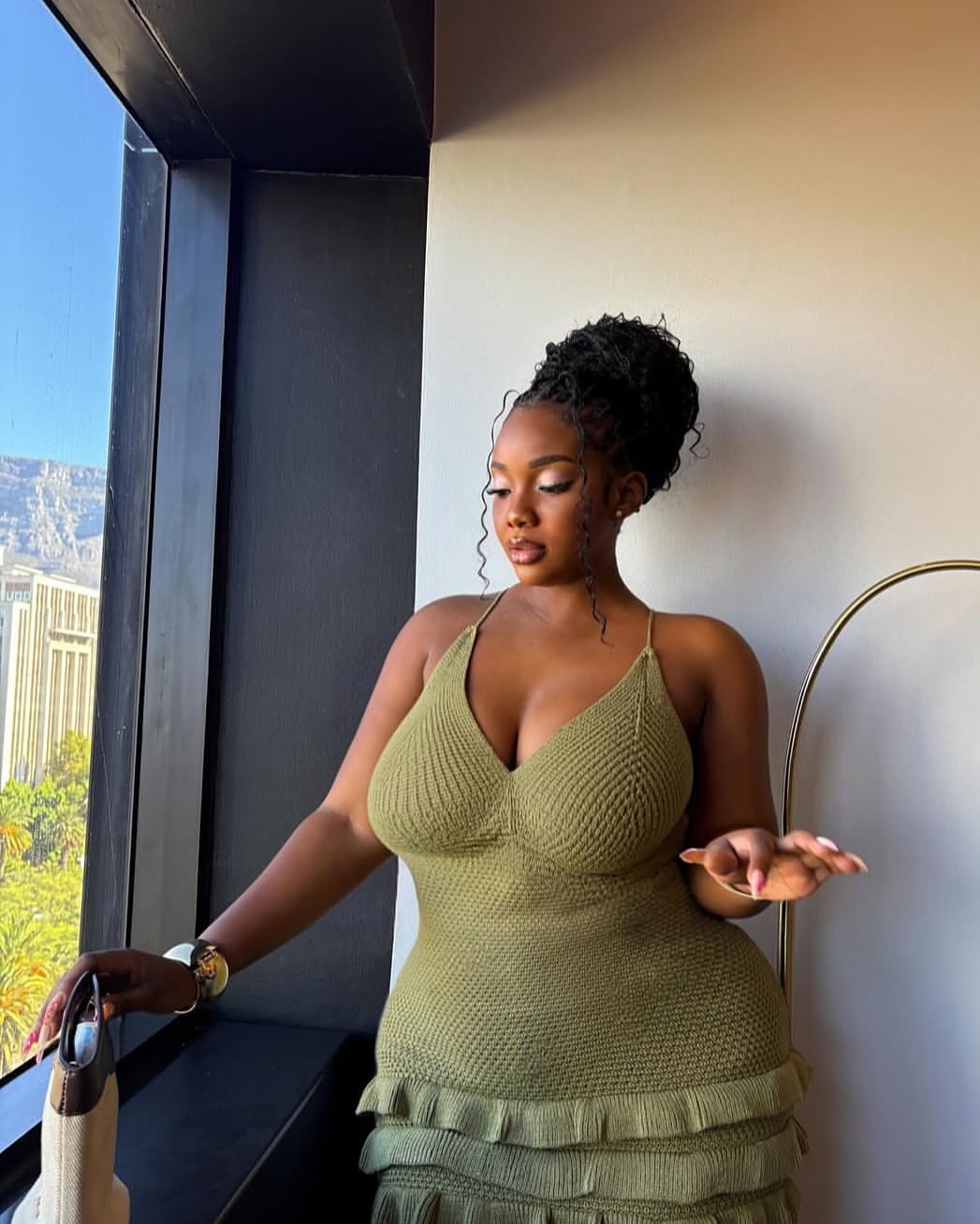 😍 @ tosinlayeni