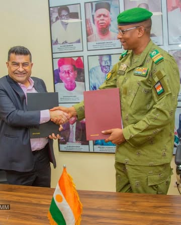 Niger Republic has partnered with the Emirati company Suvarna Royal Gold Trading LLC to establish its first gold refinery and gemstone processing units. 🇳🇪This venture will include a gold refinery, je...