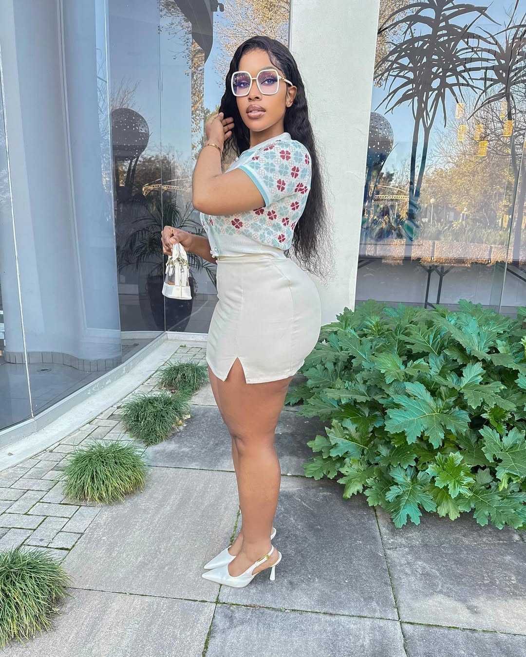 Masterpiece 🤍#explorepage #explorepage✨ #explore #fashion #outfit #outfitinspo#fashionblogger #fashionnova #blackgirlmagic#africanbeautyoman #slimthick #outdoors #knitted #Slay #baddie #winter #simpli...