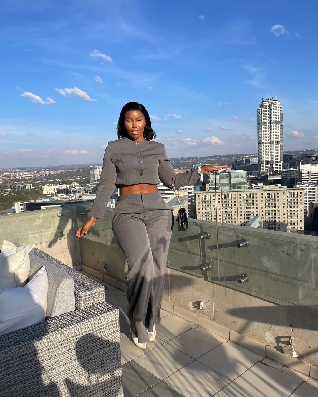Surrounded amongst excellence ✨Two pieces: @we_are_ayana