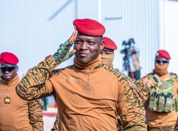 Breaking News 🚨🚨🚨🚨Traore Sat in his house , heard the population was marching in the streets to support him and he decided to go see them .  He addressed them and promised to keep making efforts towar...