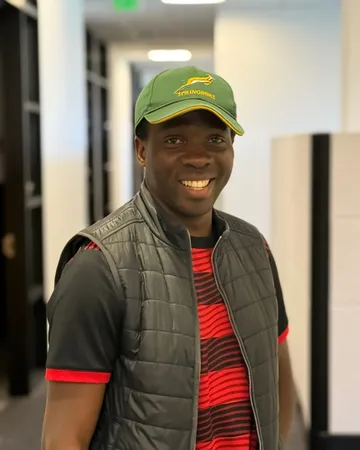 Alex Kintu, a Ugandan scientist at Gilead Sciences, is leading groundbreaking research on lenacapavir—a twice-yearly injectable for HIV prevention that showed 100% efficacy in the PURPOSE 1 trial. 🇺🇬T...