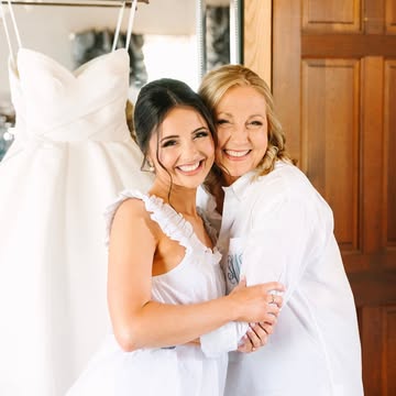 Happy Mother’s Day to my mommy, @susanrweaver_ 🩷 you’re my biggest cheerleader, best friend, and role model. Thank you for your endless sacrifices made for our family! Love you so much!!!