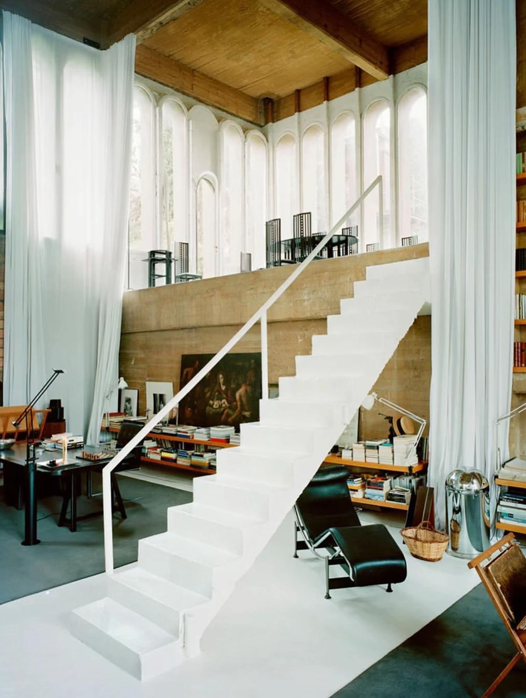 Fact of the day: How an Abandoned Cement Plant Became One of the World’s Most Extraordinary HomesWhen Spanish architect Ricardo Bofill stumbled upon a crumbling cement factory in 1973, he saw more tha...
