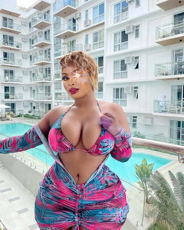 help me to tagg this beautiful mama ❤️‍🩹❤️‍🔥@dunia.ya.warembo @dunia.ya.warembo #cute #viral #beautiful #trending #like #likeforlikes #likeforlike #style #love #instalike #explorepage #nature #travel ...