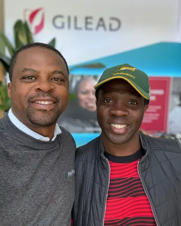 Alex Kintu, a Ugandan scientist at Gilead Sciences, is leading groundbreaking research on lenacapavir—a twice-yearly injectable for HIV prevention that showed 100% efficacy in the PURPOSE 1 trial. 🇺🇬T...