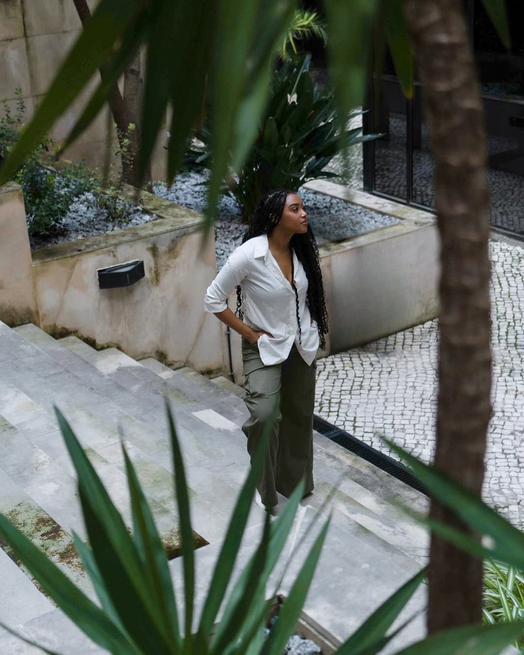 Sometimes we just need to breathe….😌🍃#enjoinglife#relaxtime#life#time#liveforyourself#moment#apenasviva#natureza#ambinte #girlbossportugal #contentcreatorlife #mulheresqueinspiram #instagramtips #infl...