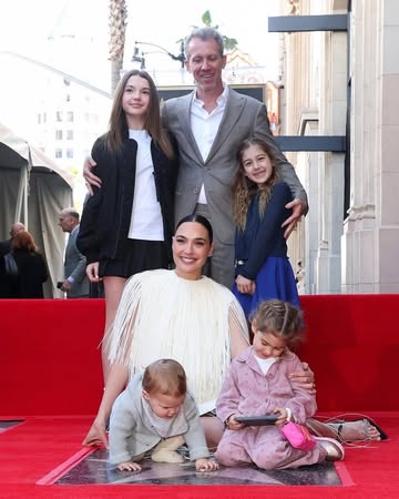 #GalGadot during her Hollywood Walk of Fame ceremony. thoughts? π