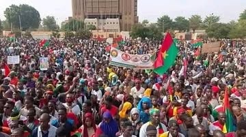 Breaking News 🚨🚨🚨Millions of @burkinafasoinfo Citizens are currently in the streets protesting against France 🇫🇷. They do not want France  and other Foreign Powers in their country . They are extremel...