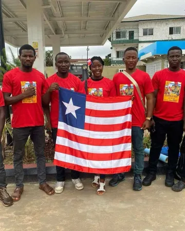 People across the globe have staged protests in solidarity with Ibrahim Traoré following reports of a coup attempt. Many have lauded him for resisting the influence of France and the U.S., particularl...