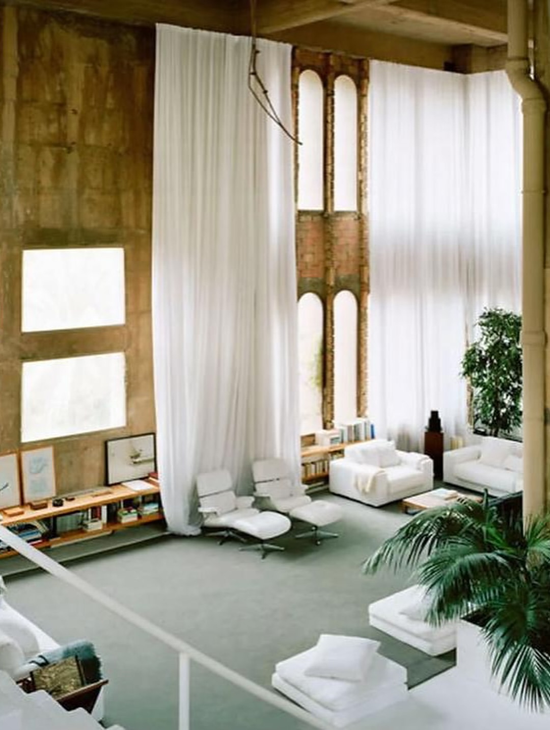 Fact of the day: How an Abandoned Cement Plant Became One of the World’s Most Extraordinary HomesWhen Spanish architect Ricardo Bofill stumbled upon a crumbling cement factory in 1973, he saw more tha...