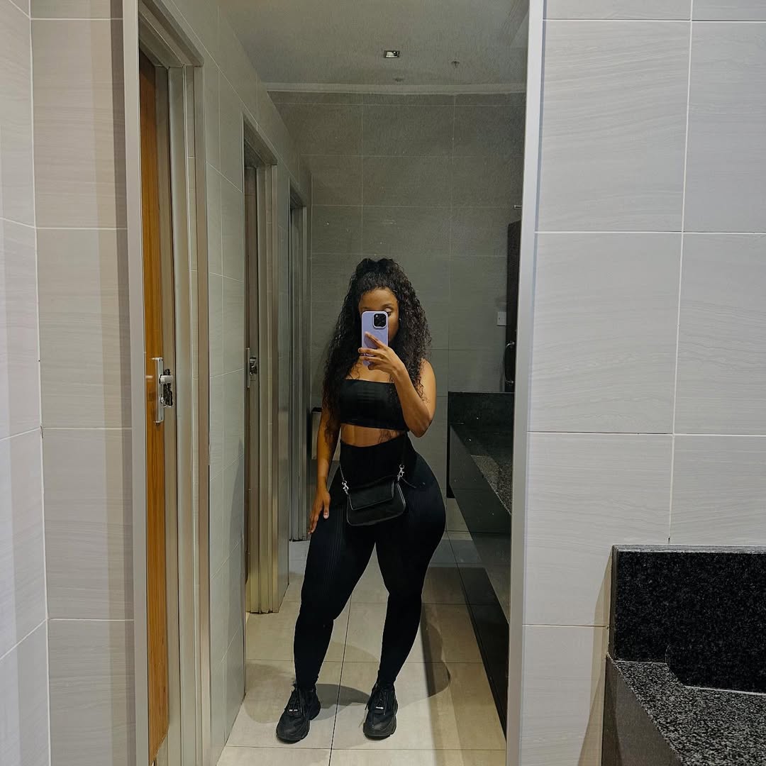 🖤