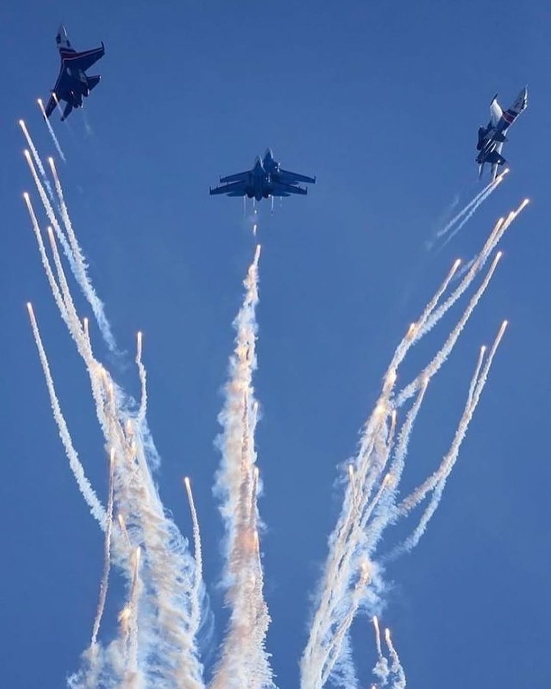 This aircraft acrobatic team created the figure of an angel in the sky at an air show using anti missile flares.