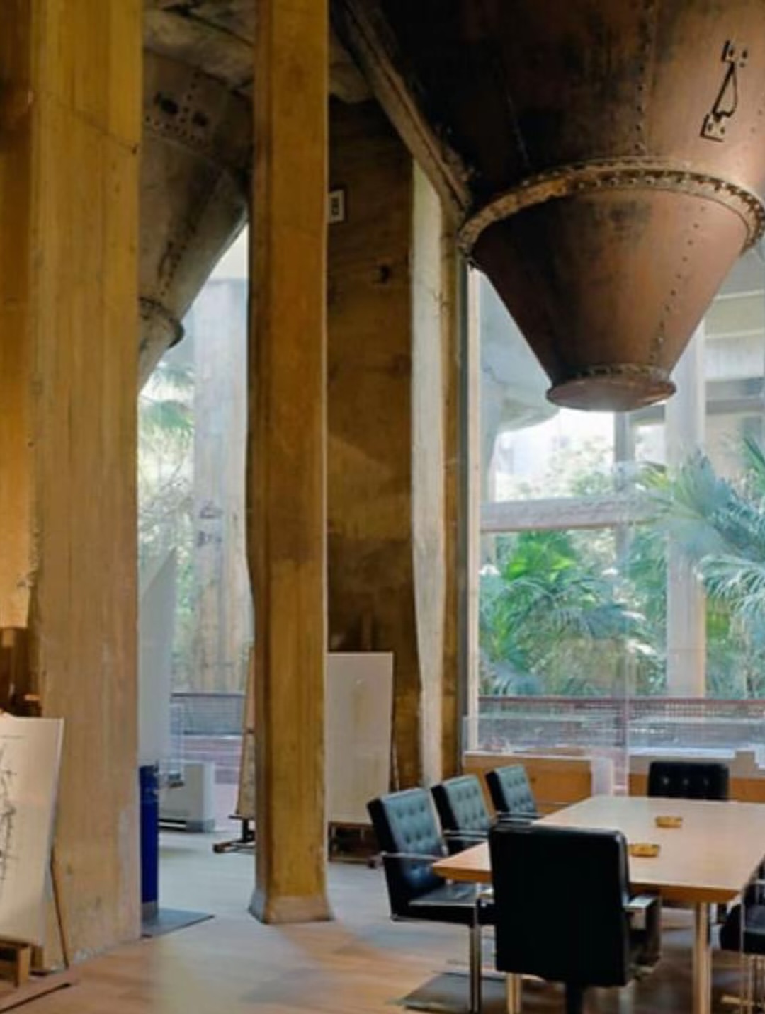 Fact of the day: How an Abandoned Cement Plant Became One of the World’s Most Extraordinary HomesWhen Spanish architect Ricardo Bofill stumbled upon a crumbling cement factory in 1973, he saw more tha...