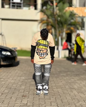 Peace of mind makes body healthy, but jealousy is like a cancer.Code by @em_clothing_store #attitudebreakers #driplord #picoftheday