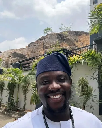 VeryDarkMan Reportedly Taken into Custody by Nigerian PoliceThe Nigerian Police Force has arrested Martins Vincent Otse, popularly known as VeryDarkMan (VDM), in Abuja.The news was shared by his lawye...