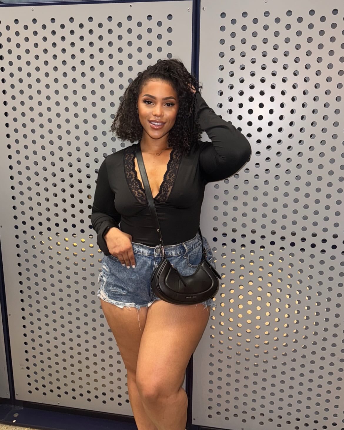 🥰 @everybodyloveslivs