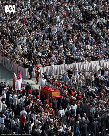 Pope Francis’s body arrived at Saint Peter’s Basilica on Wednesday to lie in state for three days before his weekend funeral. Red-hatted cardinals, priests, candle-carrying friars and helmeted Swiss G...