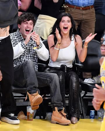 #KylieJenner and #TimothΓ©eChalamet are locking lips! π@kyliejenner @tchalamet On Wednesday, April 30, the couple was snapped sharing a kiss as they sat courtside during a date night at the Los Angeles...