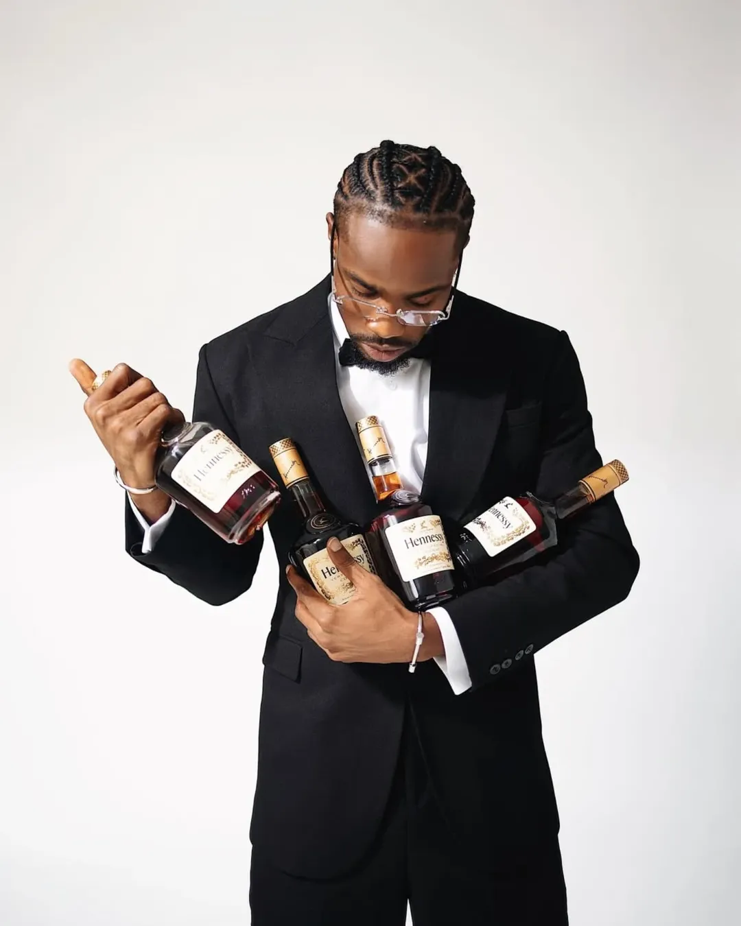 BBNaija star Neo Akpofure is marking his birthday in grand style as he lands a major ambassadorial deal with Hennessy.The reality TV star took to Instagram to share the exciting news of his latest bra...