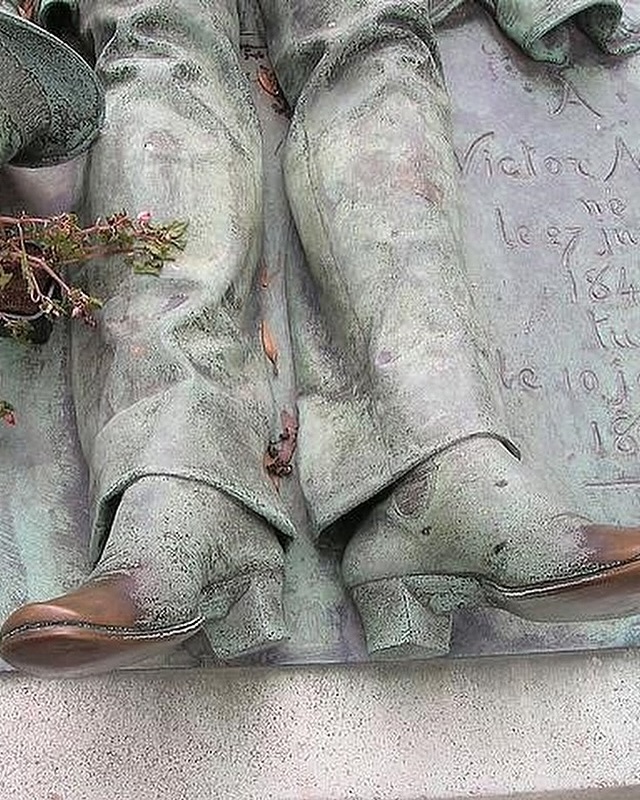 The Story behind the Grave of Victor Noir, Père Lachaise Cemetery, Paris:Victor Noir was a 19th-century French journalist whose tomb became an unlikely symbol of fertility and desire. Sculpted by Jule...