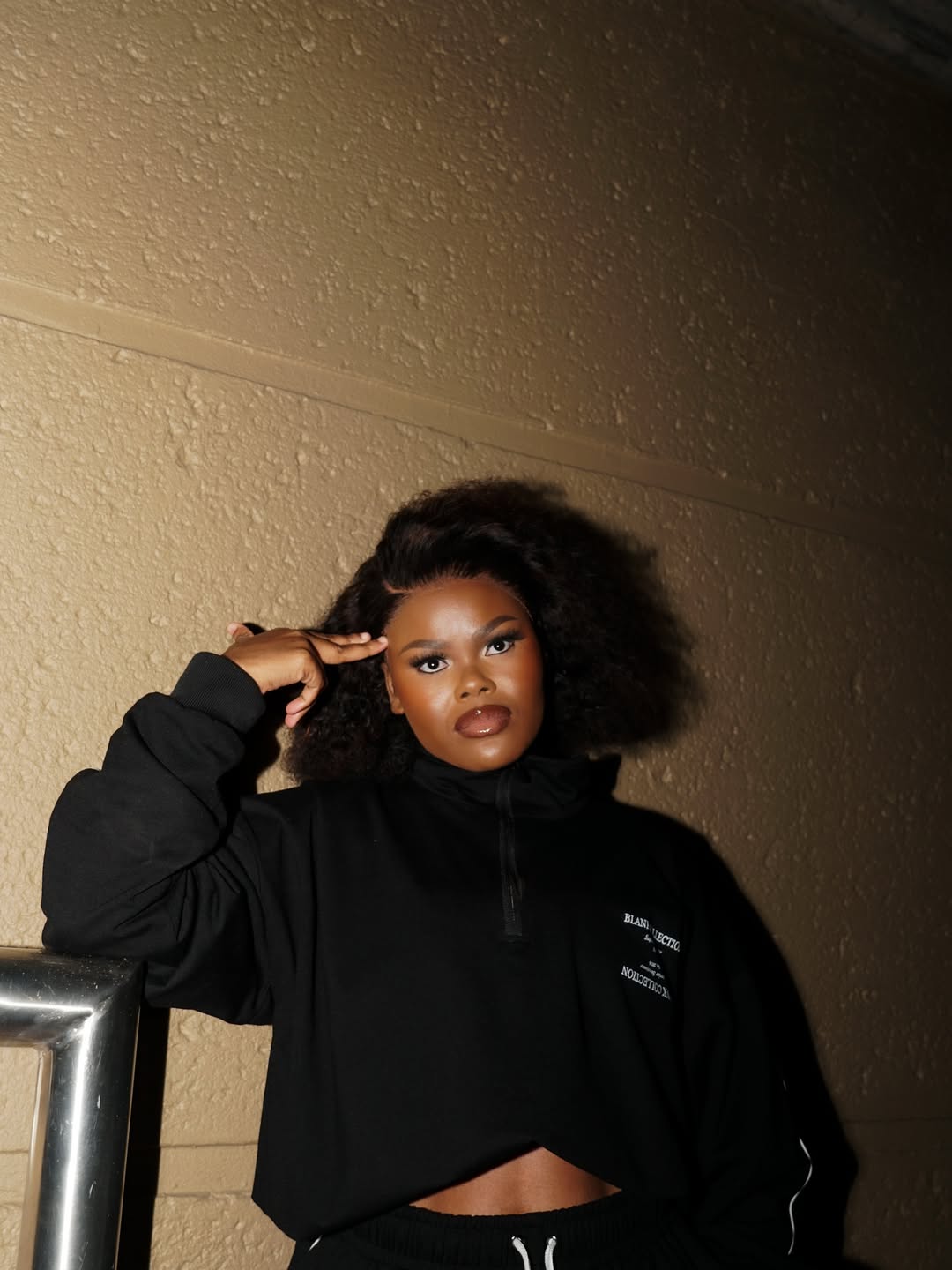 Ngiphansi🖤📷 @blaccpolvo_visualss