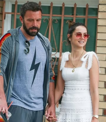 Ben Affleck and Ana de Armas 😍