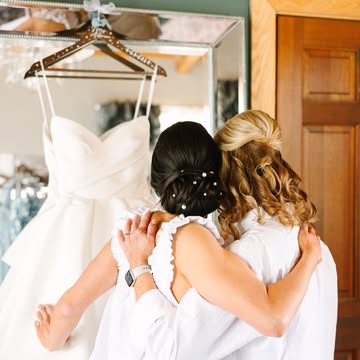 Happy Mother’s Day to my mommy, @susanrweaver_ 🩷 you’re my biggest cheerleader, best friend, and role model. Thank you for your endless sacrifices made for our family! Love you so much!!!